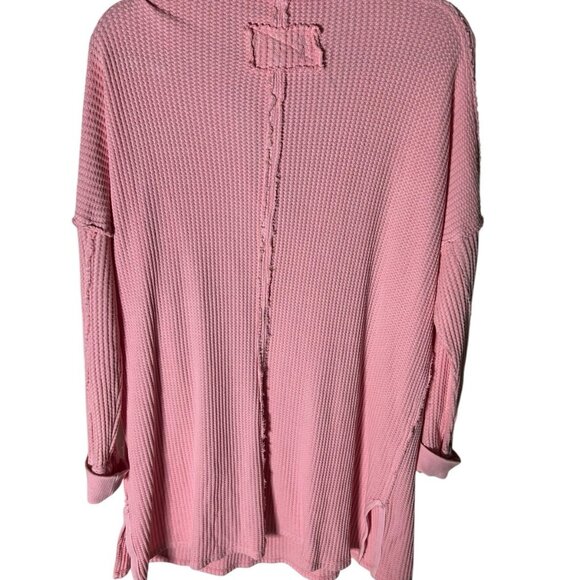 Free People We The Free Top Medium Pink Oversized V-Neck Waffle Travis Polo - Picture 3 of 9